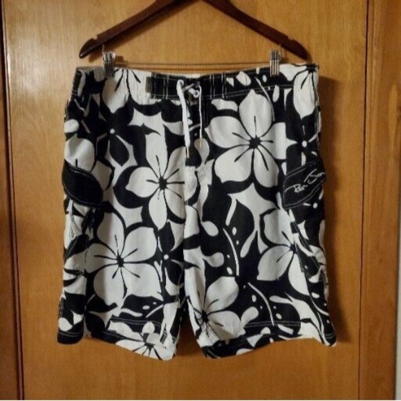 Ron Jon Surf Shop Swim Trunks Mens XL Black And White Floral Lined EUC - Picture 1 of 4